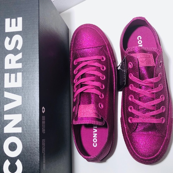 Converse Ctas Low Top Fuchsia Red Glitter NWT - Picture 4 of 8